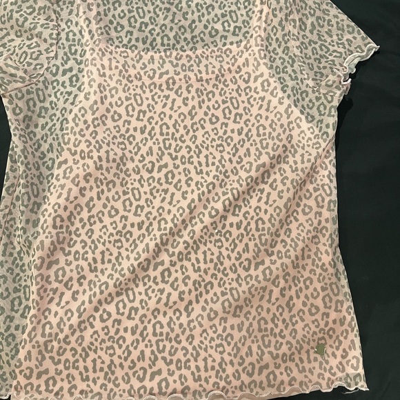 Assorted Clothes. - Picture 6 of 15